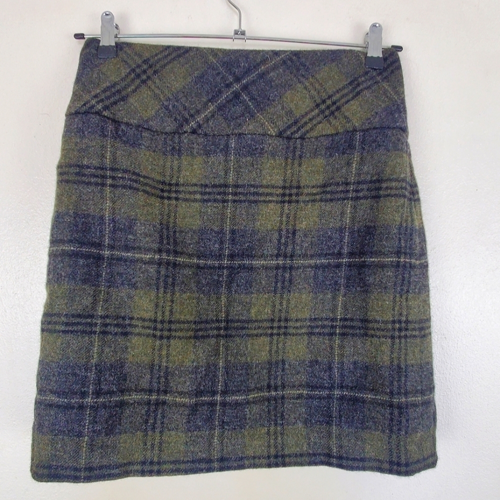 Celtic & Co Wool Skirt Green Black Plaid Pure New Wool Y2K Preppy Size 10 - Picture 2 of 7